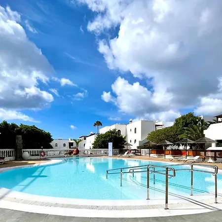 Apartment Dream Apartment, Wifi, Pool, Near The Los Charcos Beach